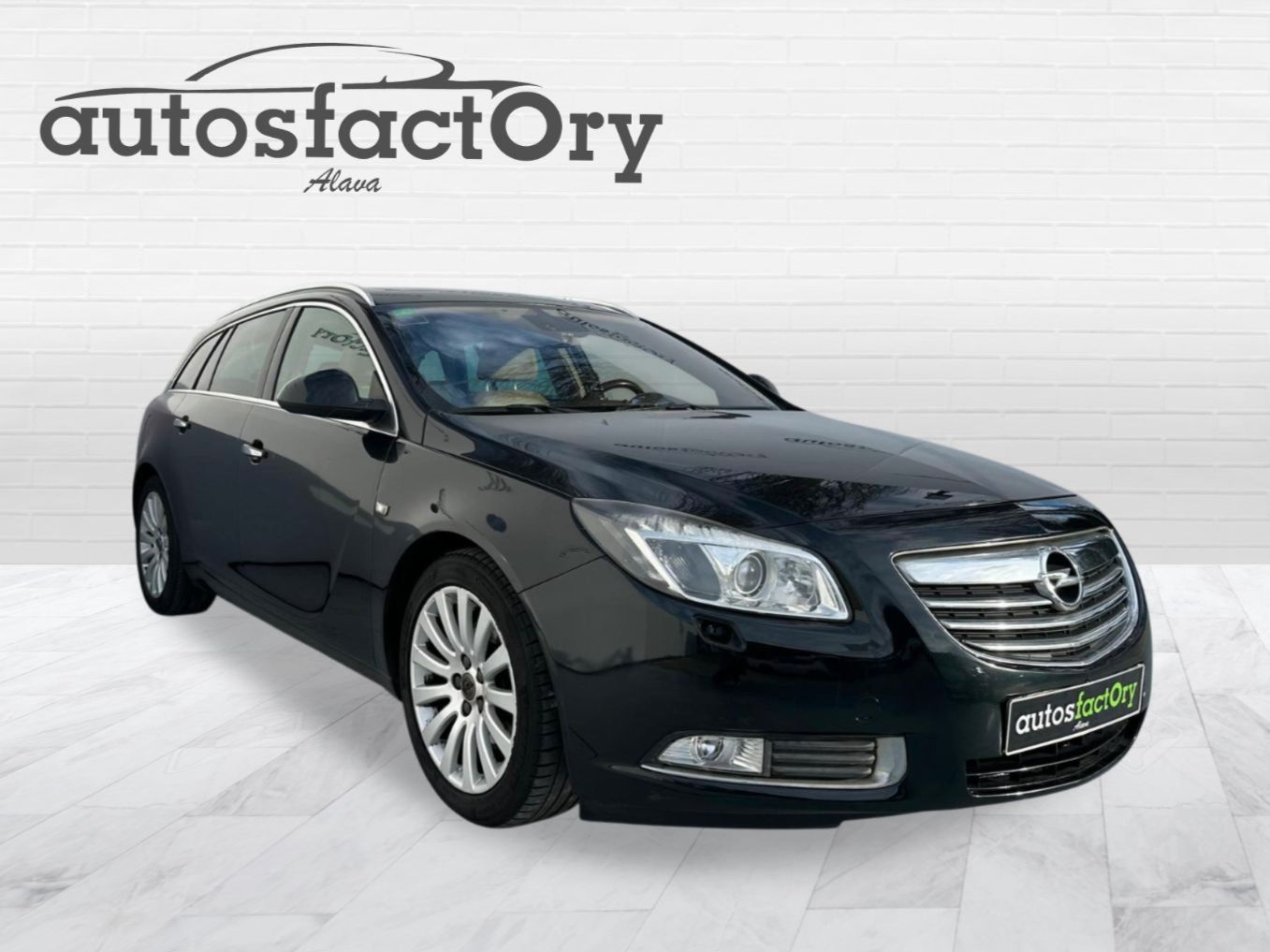 OPEL INSIGNIA