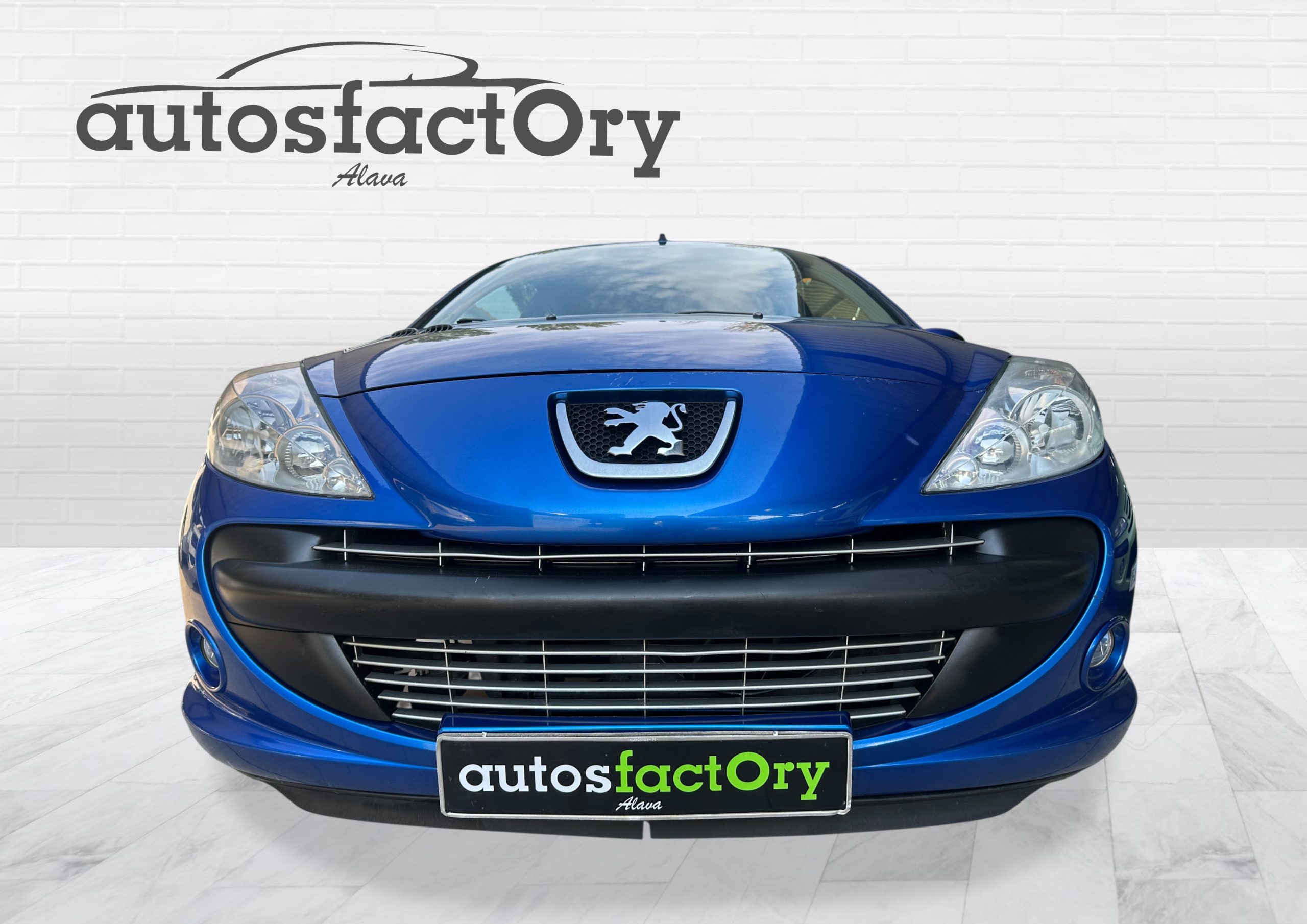 PEUGEOT 206