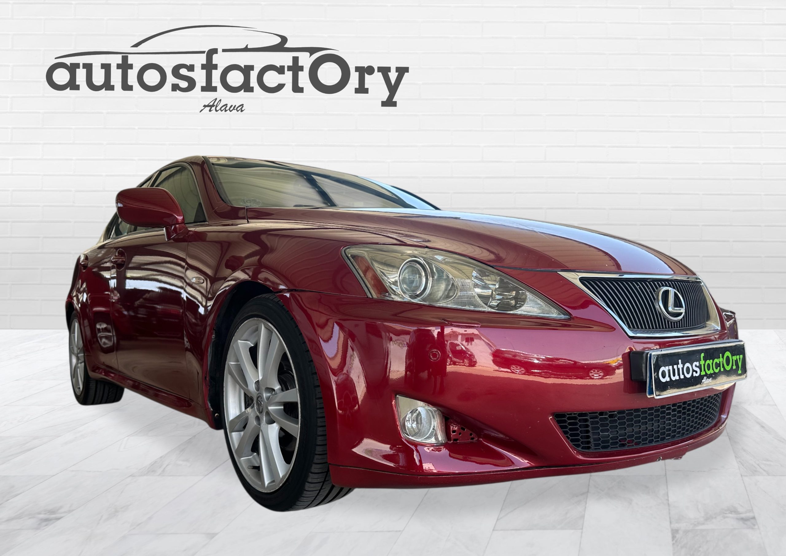 LEXUS IS250