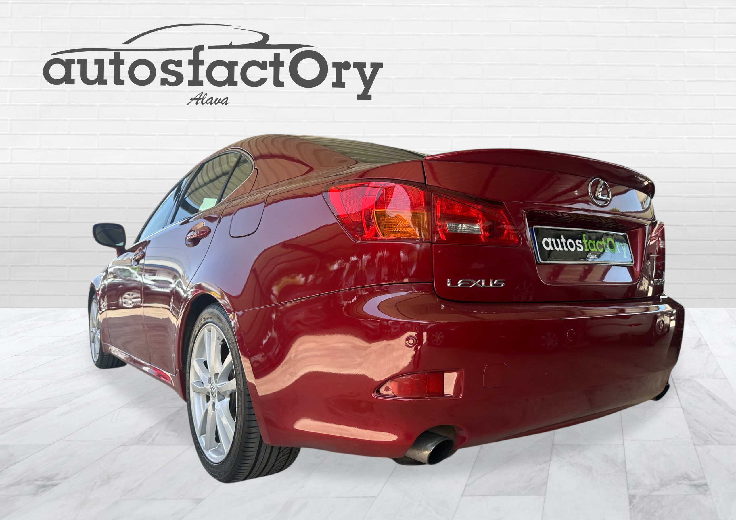LEXUS IS250