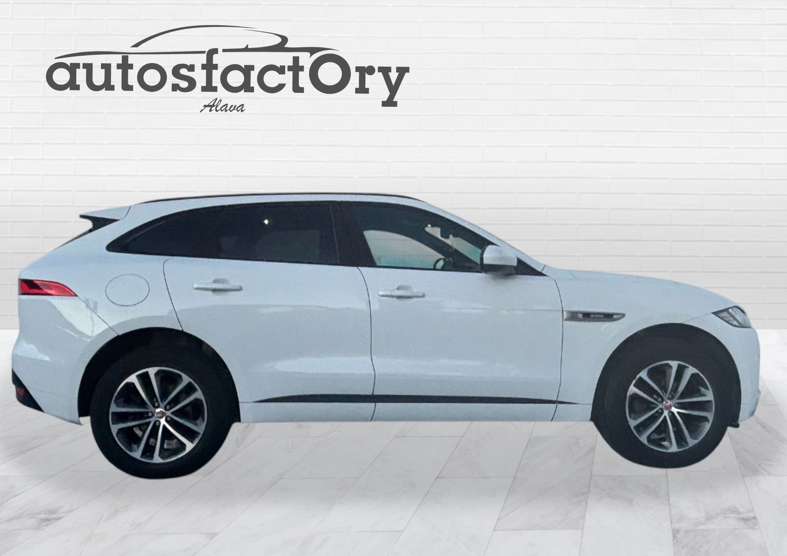 JAGUAR F PACE