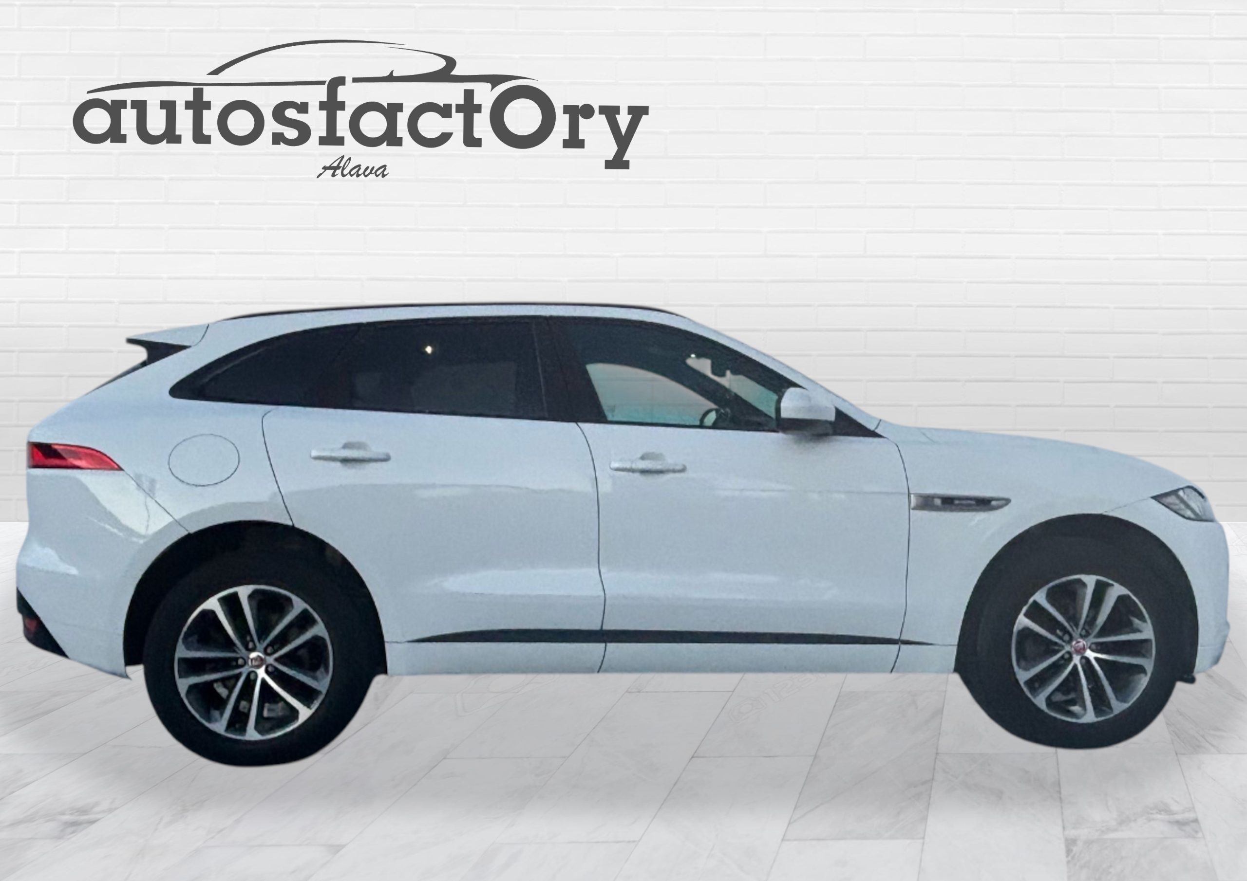 JAGUAR F PACE