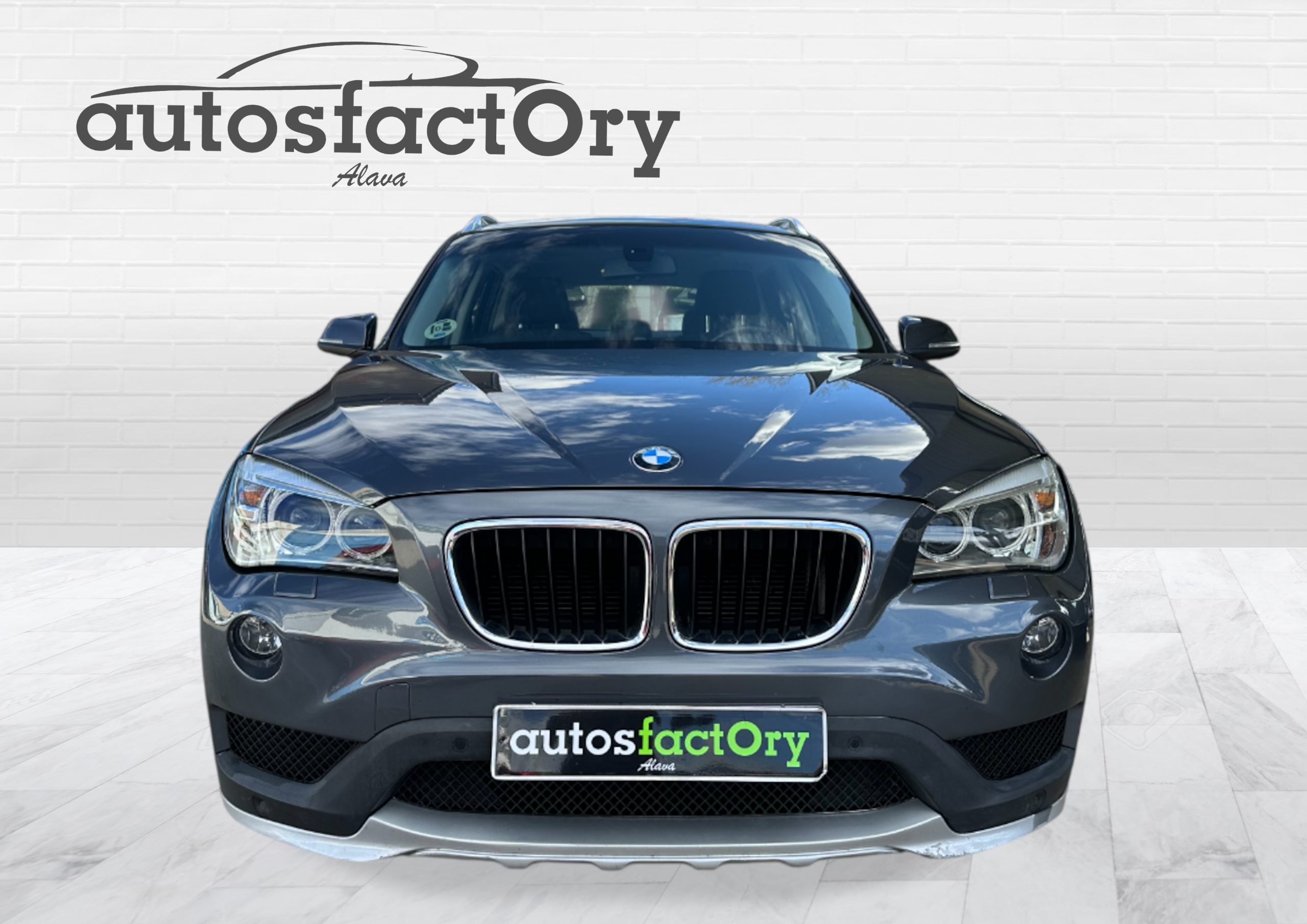 BMW  X1 A6