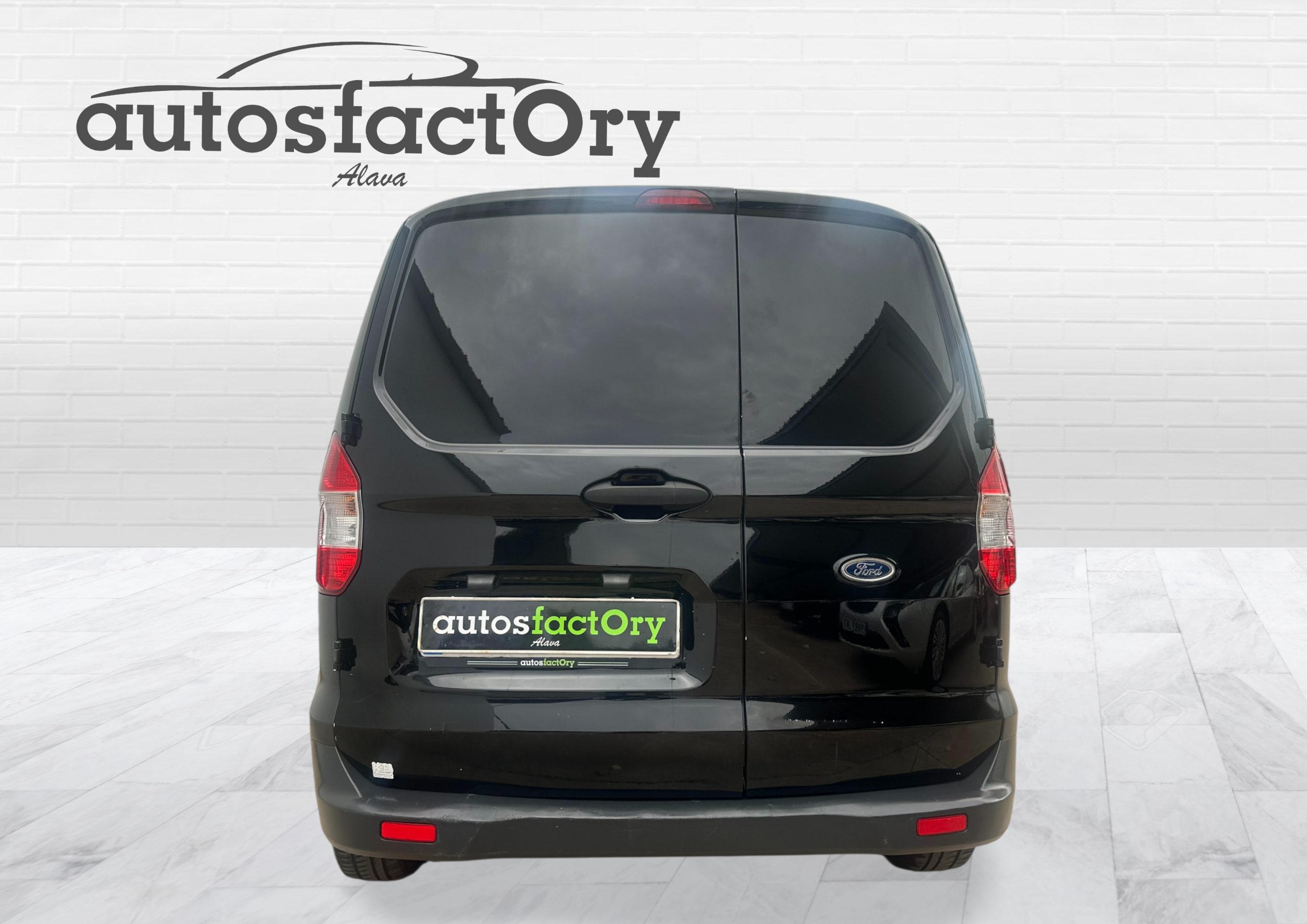 FORD TRANSIT COURIER
