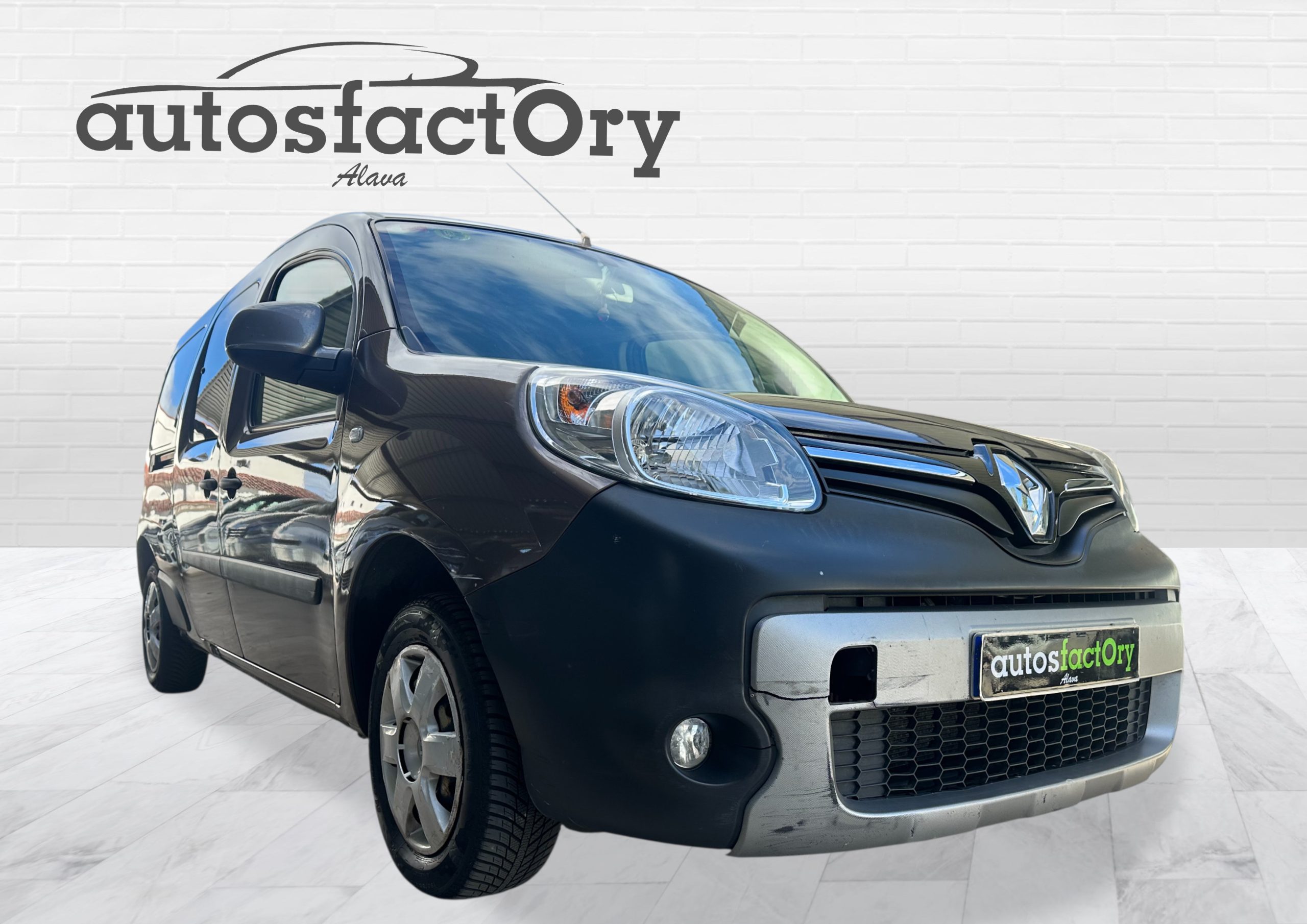 RENAULT KANGOO COMBI