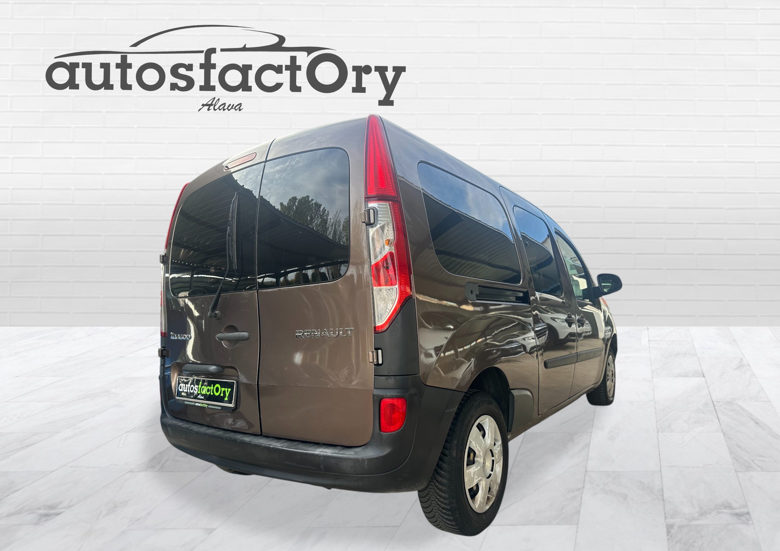 RENAULT KANGOO COMBI