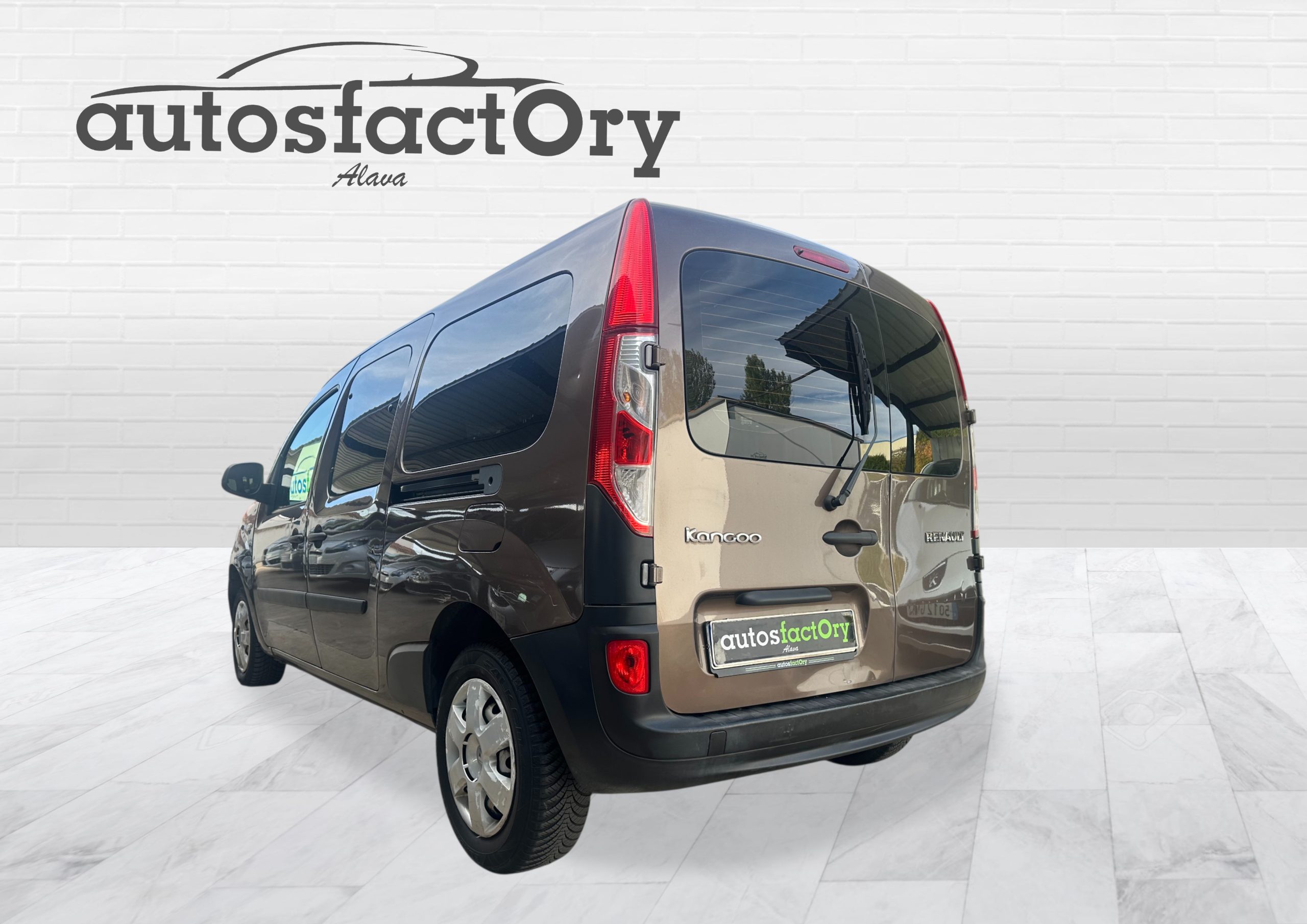 RENAULT KANGOO COMBI